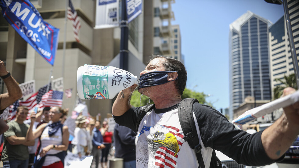 كورونا يفتك بالأمريكيين الأقل دخلا