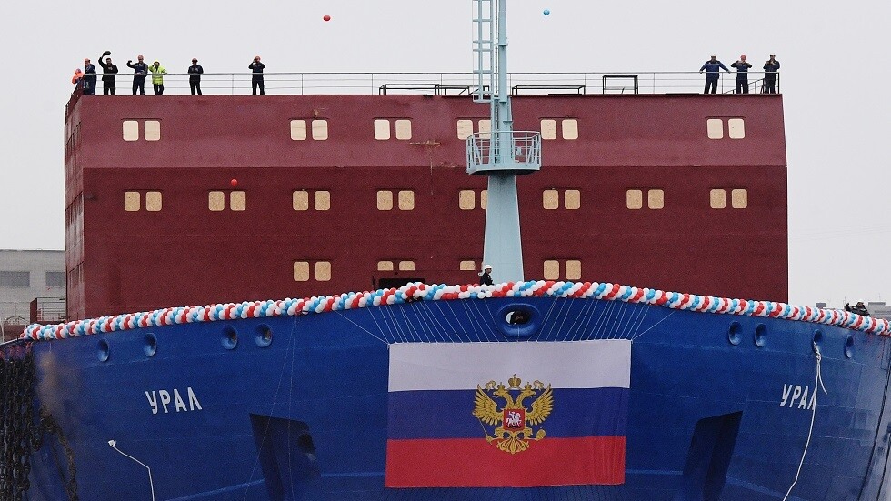 روسيا تطور كاسحة جليد نووية جديدة