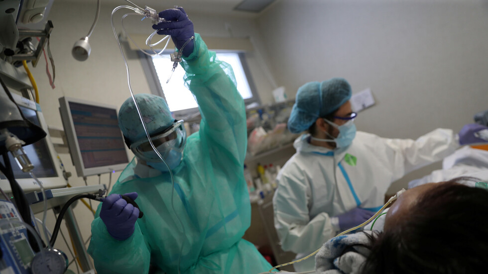 "جونز هوبكنز": أكثر من 4.5 مليون مصاب بكورونا عبر العالم