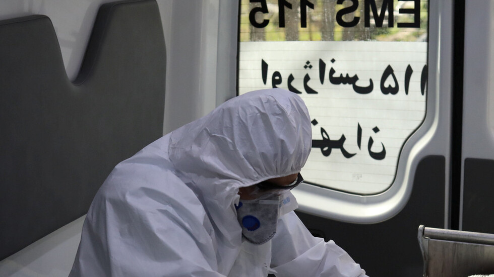 إيران.. 51 وفاة جديدة و1806 إصابات خلال الـ24 ساعة الماضية