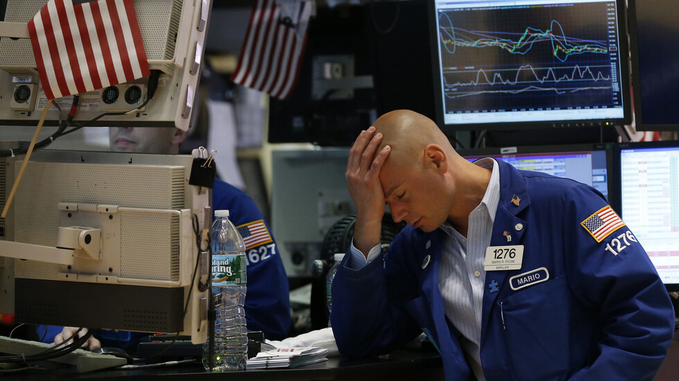 هل يهوي الخام الأمريكي دون مستوى الصفر مجددا؟