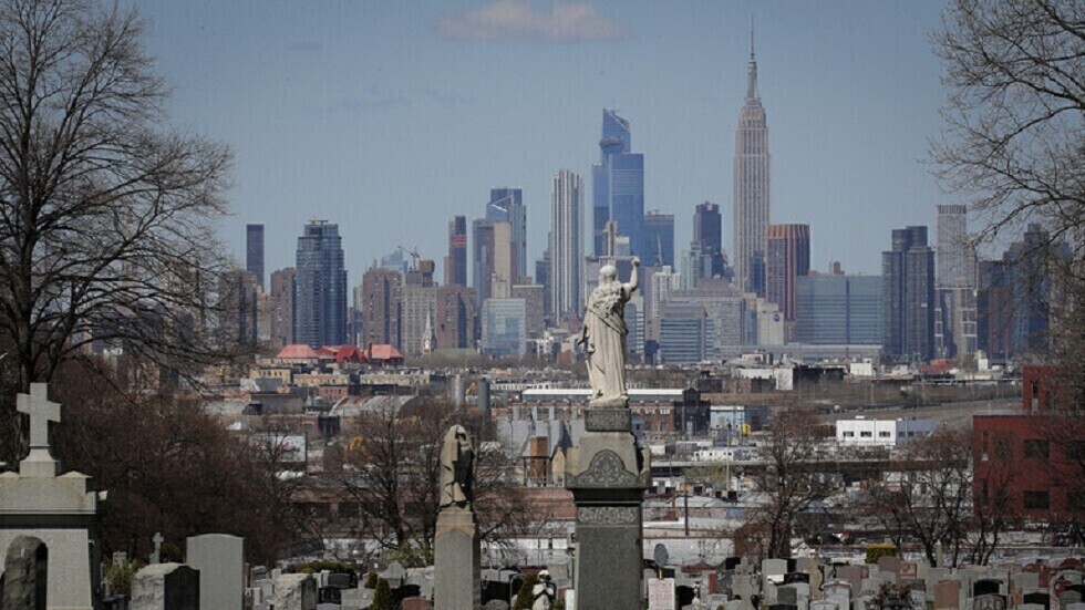 توقعات بارتفاع أعداد الوفيات بسبب "كوفيد-19"