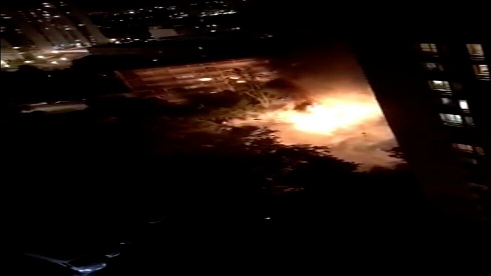 أعمال شغب في ضواحي باريس والشرطة تتدخل