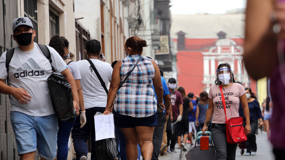 عدد إصابات كورونا في بيرو يتجاوز الـ 100 ألف