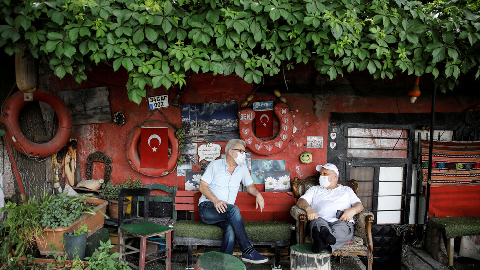 تركيا.. ارتفاع حصيلة الوفيات بكورونا إلى 4249 حالة