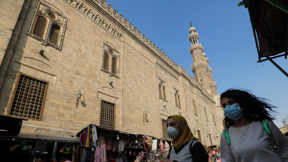 وزارة الصحة المصرية: 16 وفاة و774 إصابة جديدة بفيروس كورونا