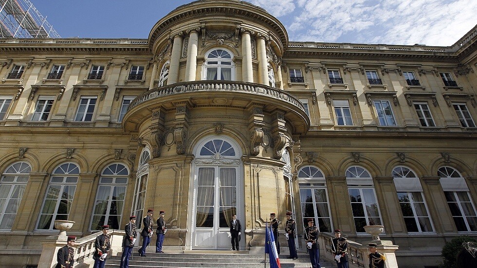 فرنسا ودول أوروبية أخرى تعلق على انسحاب واشنطن من معاهدة "السماء المفتوحة"