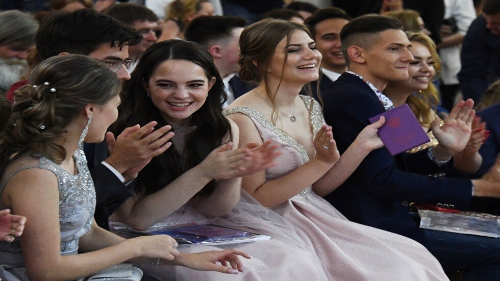 ما التخصصات التي يتوق إليها خريجو المدارس الروسية؟