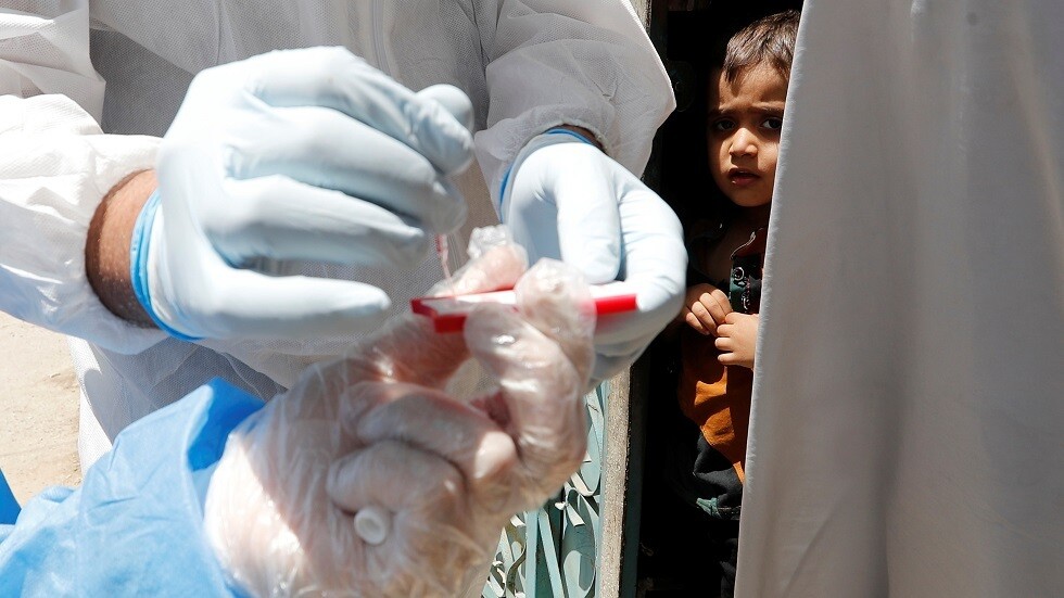 العراق يعلن تسجيل 200 إصابة بكورونا وثماني وفيات خلال 24 ساعة