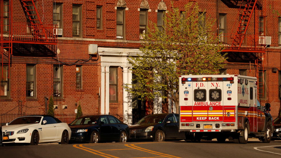 الولايات المتحدة تسجل نحو 700 وفاة جديدة بكورونا خلال 24 ساعة