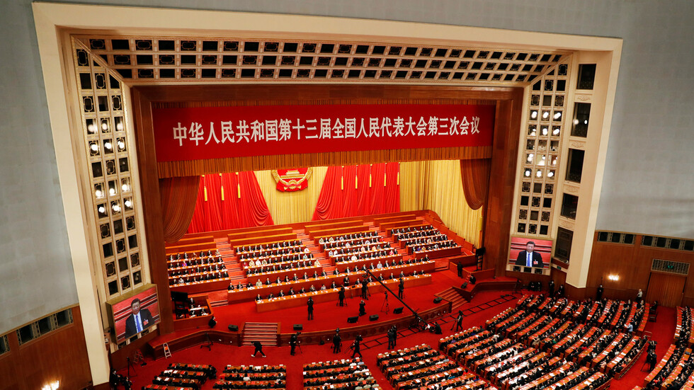 البرلمان الصيني يصدق على إعداد قوانين خاصة بالأمن القومي في هونغ كونغ