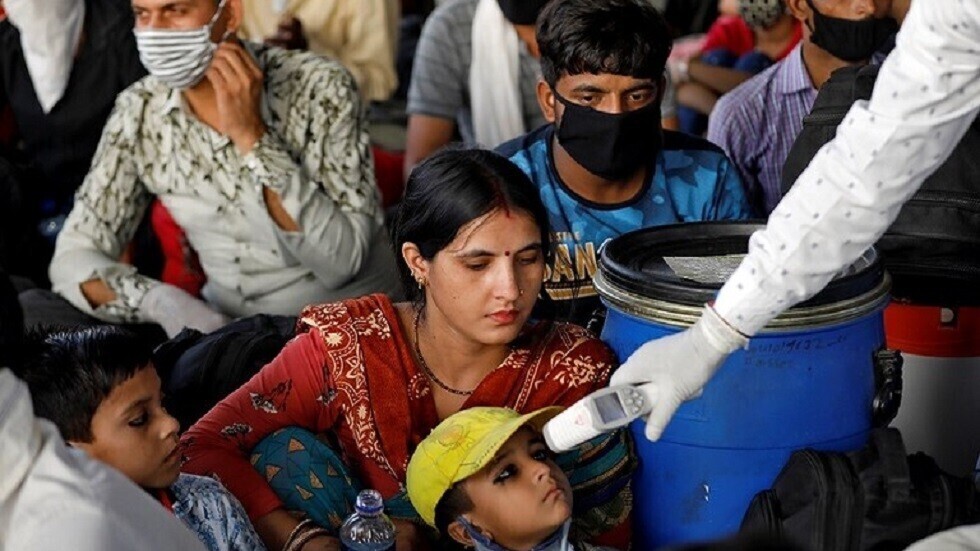 الهند تسجل رقما قياسيا في الإصابات اليومية بكورونا وتتجاوز الصين في الوفيات