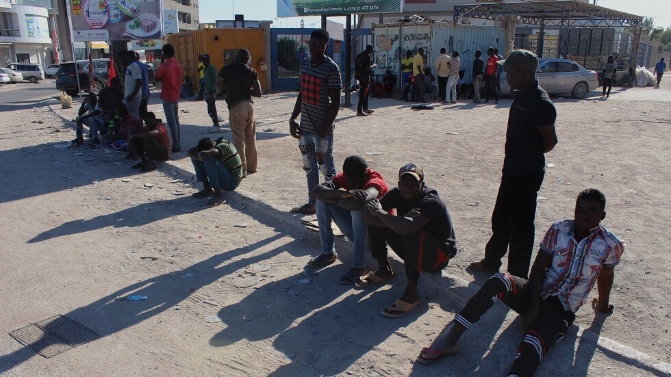 خارجية بنغلاديش: المهاجرون الذين قتلوا في ليبيا تعرضوا للخطف والتعذيب