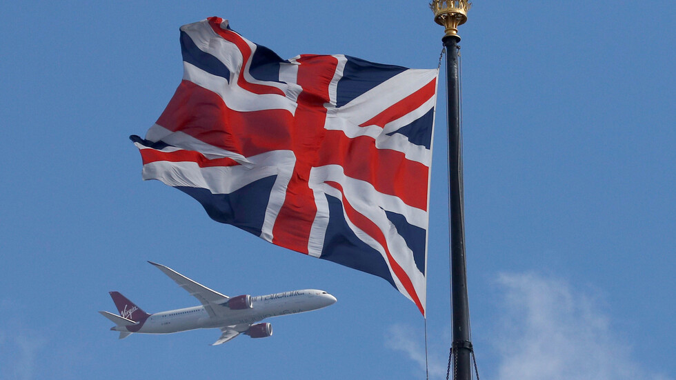 ردا على الصين.. بريطانيا تعلن استعدادها لفتح المجال أمام منح الجنسية لنحو 3 ملايين مقيم في هونغ كونغ