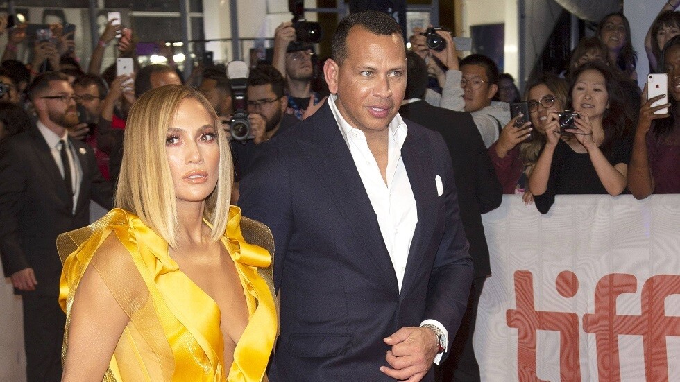 جينيفر لوبيز تنوي شراء فريق رياضي بمبلغ 1.83 مليار يورو