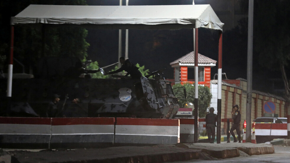 بيان من الداخلية المصرية بشأن وفاة موظف في سجن طرة بعد إصابته بكورونا