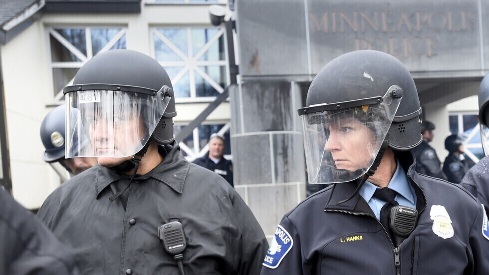 واشنطن تعلن حظر التجوال.. وقوات الحرس الوطني تستعد للنزول إلى الشوارع