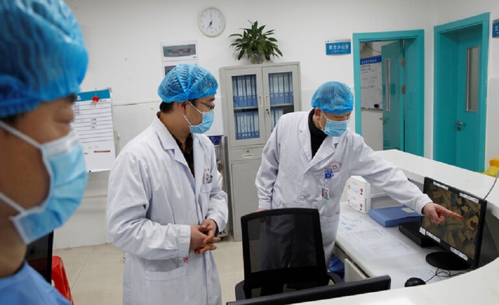 عدد حالات الإصابة الوافدة بكورونا في البر الرئيسي الصيني يصل لأدنى حد خلال 35 يوما