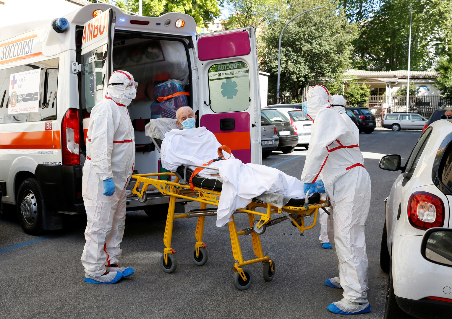 إيطاليا تشهد قفزة حادة في الوفيات بفيروس كورونا