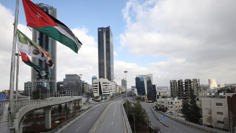 الأردن يعلن فرض حظر التجوال الشامل لمدة 3 أيام بدءا من الجمعة