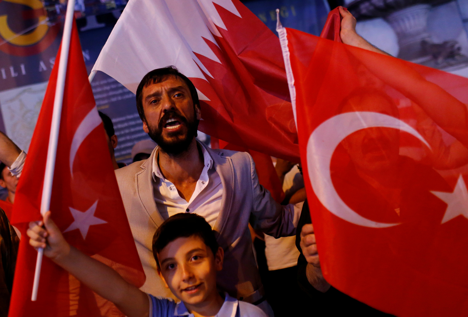 تركيا تتلقى 10 مليارات دولار من قطر