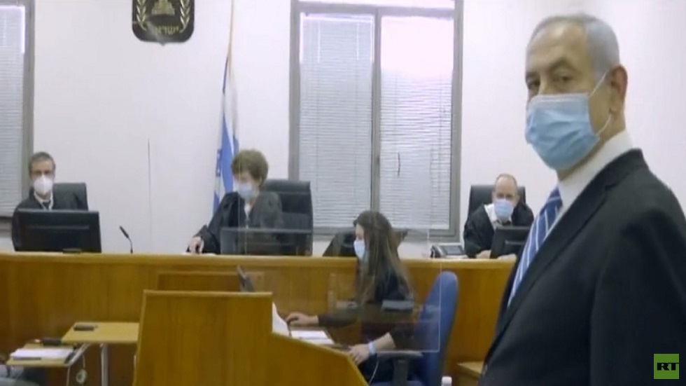 نتنياهو يمثل أمام المحكمة للمرة الأولى