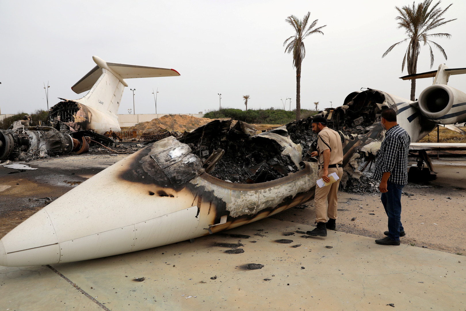 هل تواجه ليبيا مصير السودان؟
