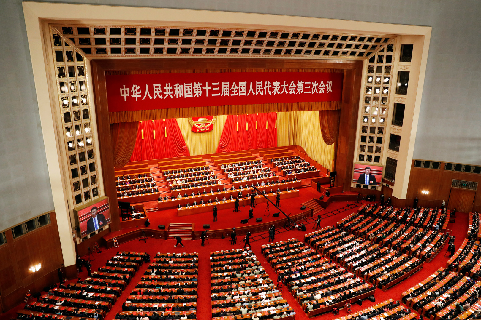 البرلمان الصيني يصدق على إعداد قوانين خاصة بالأمن القومي في هونغ كونغ
