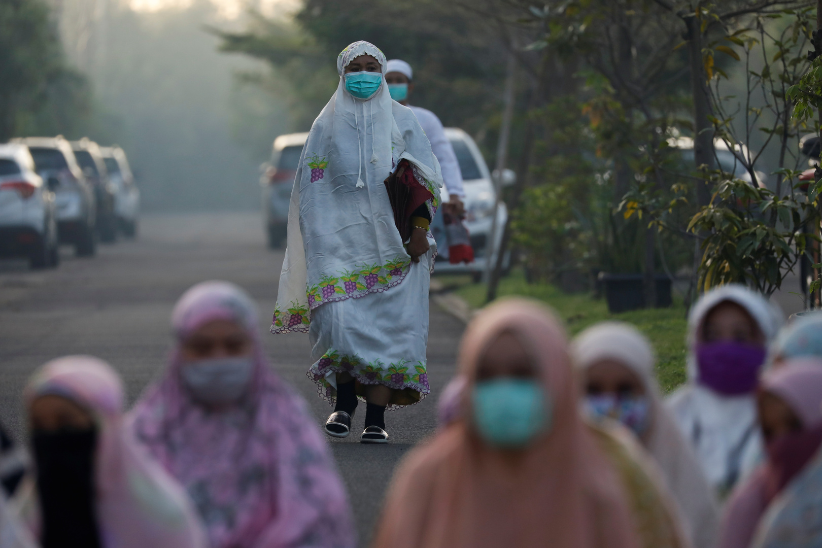 إندونيسيا تسجل 24 حالة وفاة و678 إصابة جديدة بفيروس كورونا