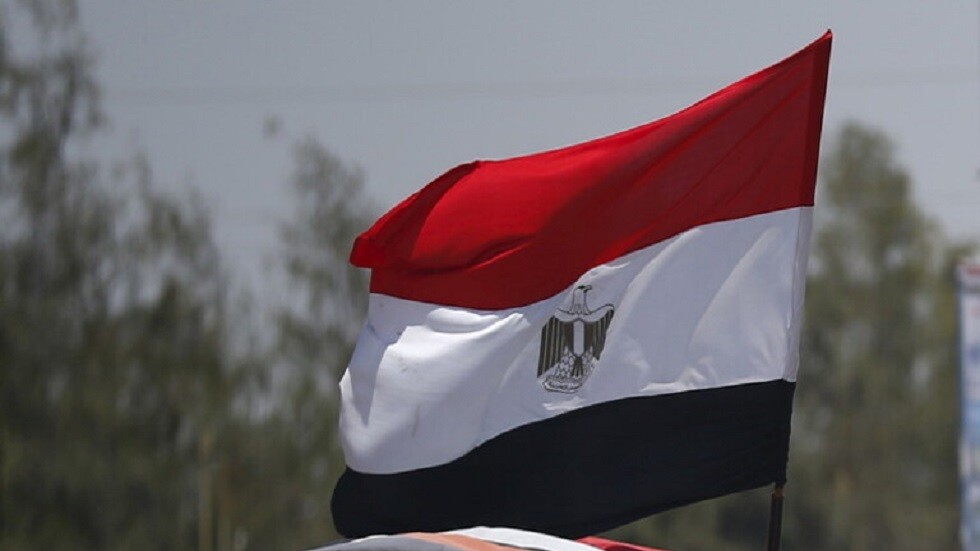 خطأ لغوي يطيح بمسؤول مصري (صورة)