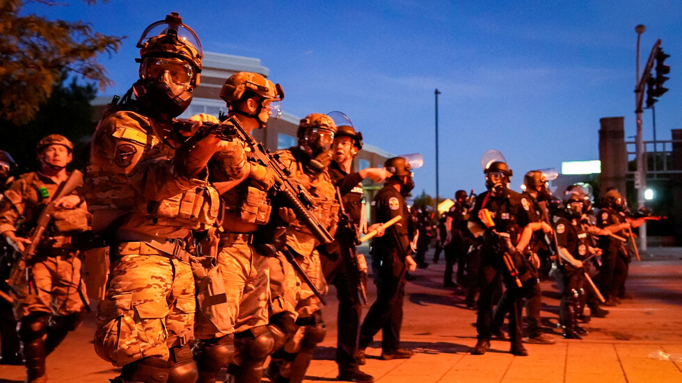 البيت الأبيض: الحكومة الأمريكية سترسل قوات فدرالية إضافية للتعامل مع الاحتجاجات