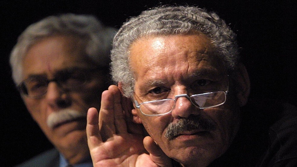 صحيفة: حجز ممتلكات وزير دفاع جزائري أسبق