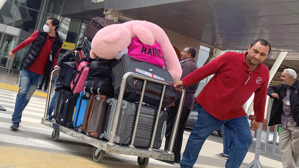 وسائل إعلام مصرية: مصر قد تلغي الحجر الصحي في الفنادق للعائدين من الخارج