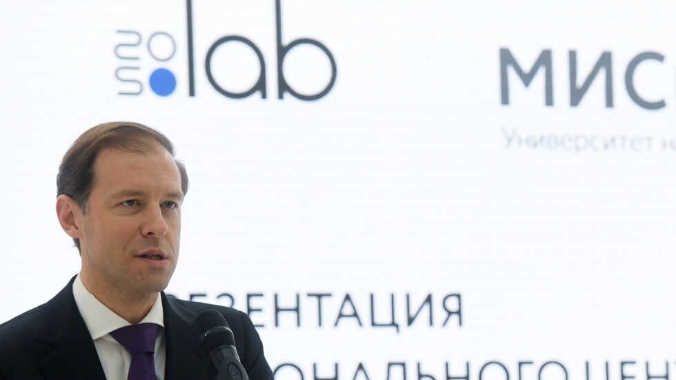 وزير روسي يتحدث عن "أربع أوراق رابحة" تمتلكها البلاد