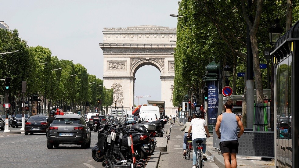 فرنسا تسجل 81 وفاة جديدة بفيروس كورونا