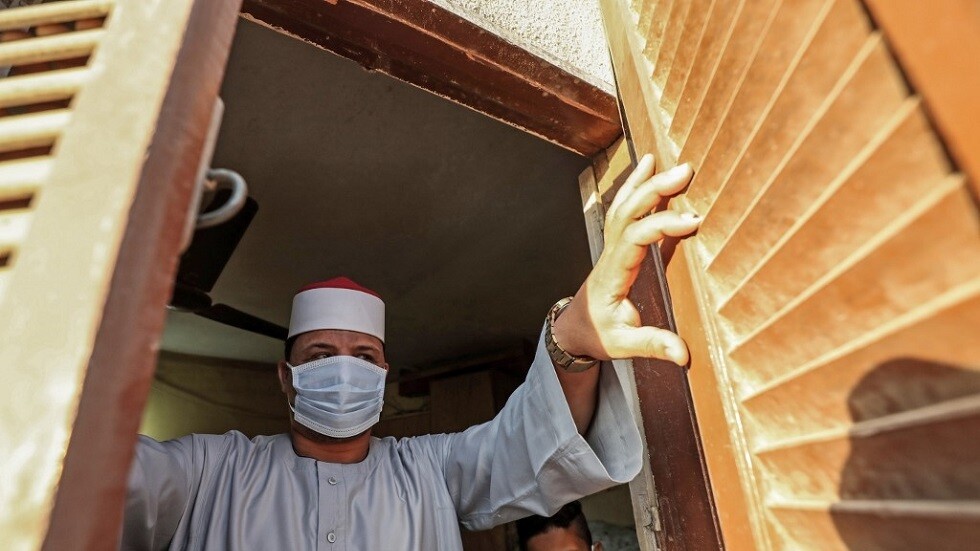 الصحة المصرية: تسجيل 36 وفاة و1079 إصابة جديدة بكورونا