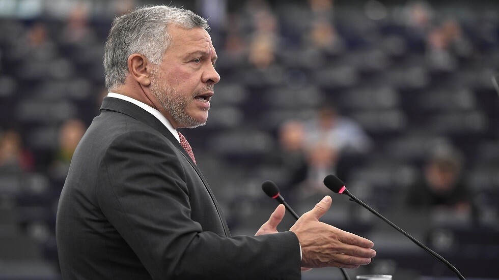 الملك عبد الله الثاني: مستعدون للمساهمة بإنتاج لقاح مضاد لكورونا