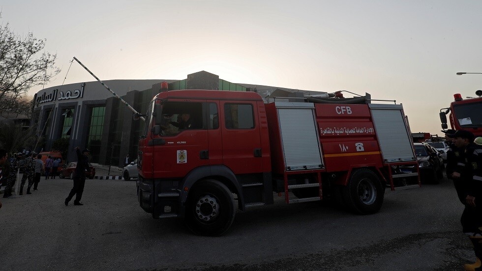 السيطرة على حريق في مستشفى "دار الشفاء" بالقاهرة (فيديو)