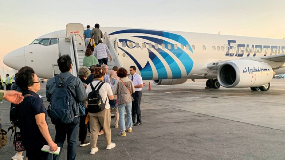 مصر تعفي العائدين من الخارج من الحجر الصحي