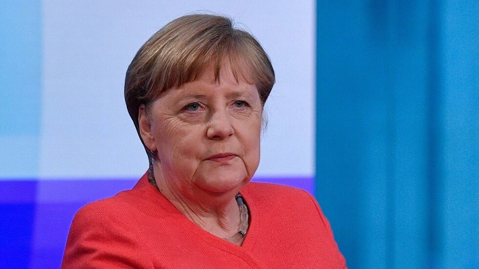 ميركل: مقتل فلويد حدث فظيع وأسلوب ترامب 