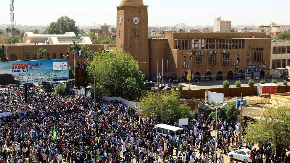 السودان.. انشقاق داخل تجمع المهنيين