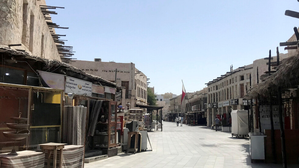 قطر تسجل تراجعا في الإصابات اليومية بكورونا