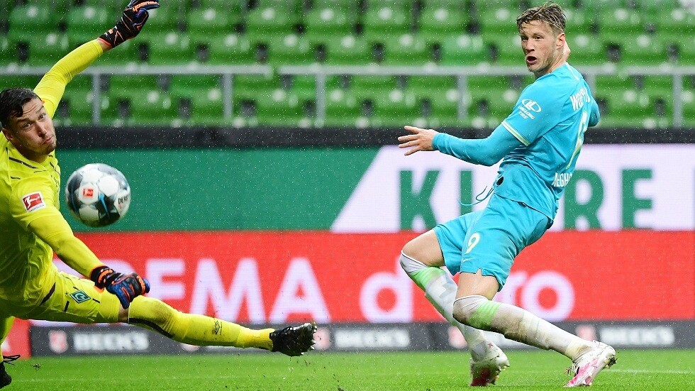 فولفسبورغ يعمق جراح فيردر بريمن في "البوندسليغا" (فيديو)