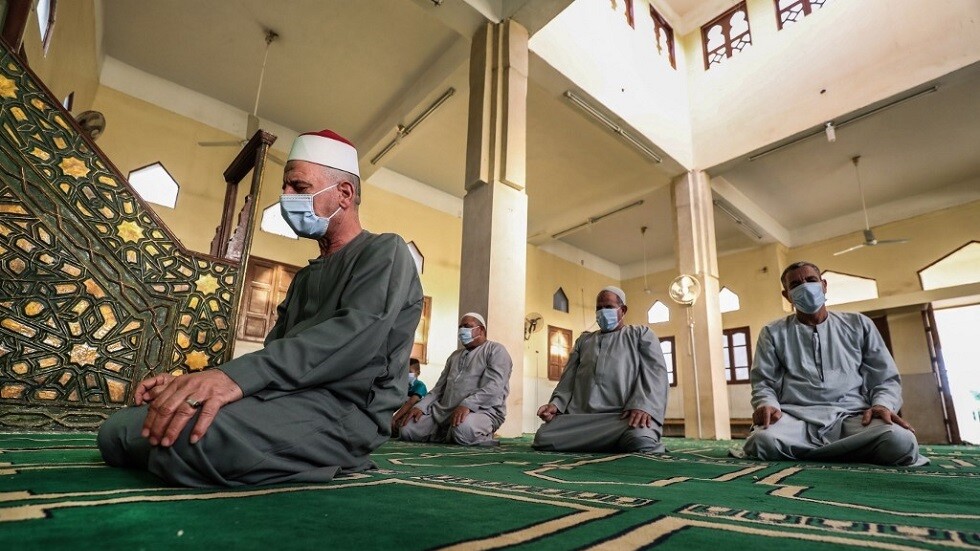 مصر تسجل 39 وفاة و1467 إصابة جديدة بكورونا