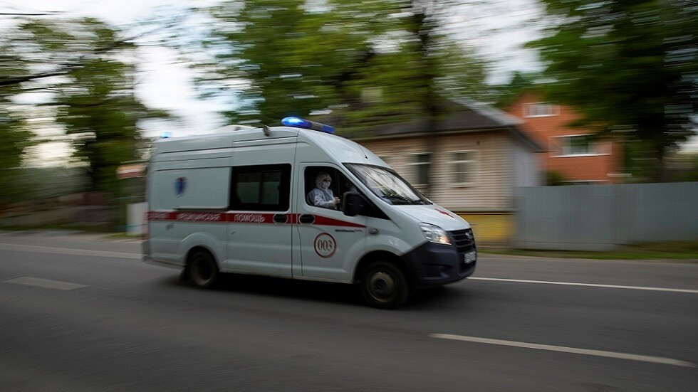 روسيا تسجل 112 وفاة و8985 إصابة جديدة بكورونا