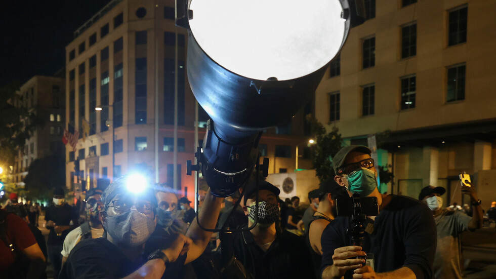 انكشاف سيناريو أعمال الشغب في أمريكا