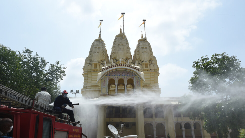 الهند.. سلطات دلهي تحذر من انفجار وشيك في تفشي كورونا