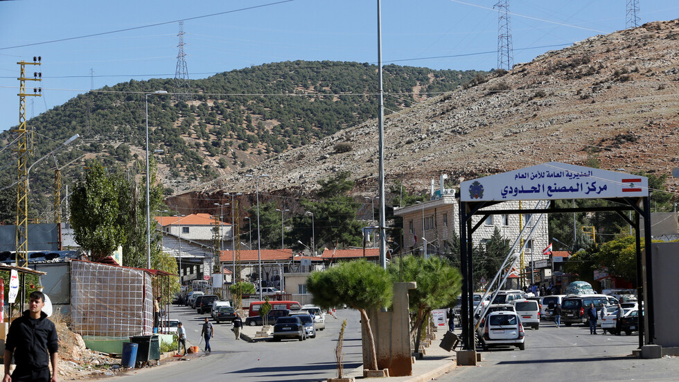 إعلام لبناني: الحدود بين لبنان وسوريا ستفتح جزئيا نهاية يونيو