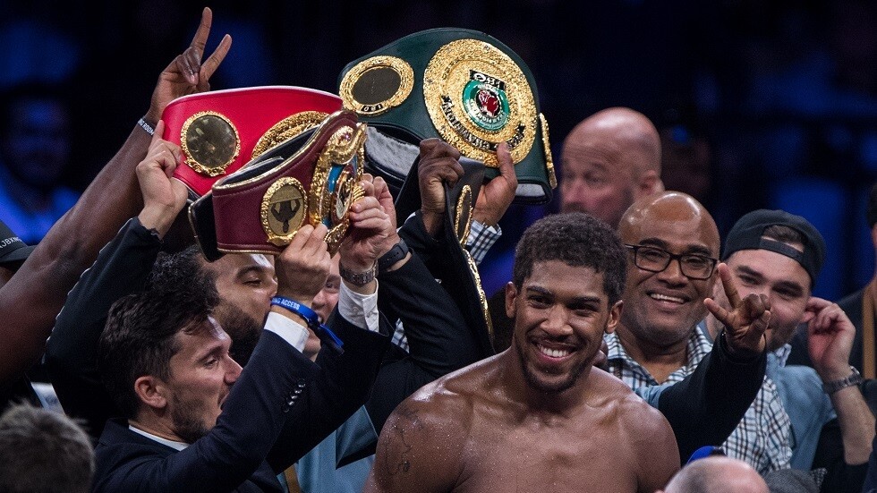 جوشوا يواجه تايسون لكن ليس "الحديدي"