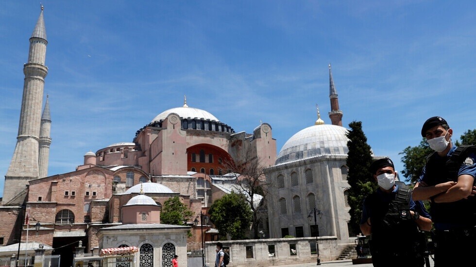 تركيا تعلن إنتاج "علاج مهم" لمصابي كورونا